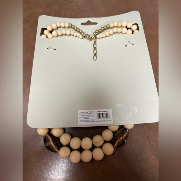 NWT: Charlie Paige Boho Wooden Statement Necklace - Picture 5 of 5